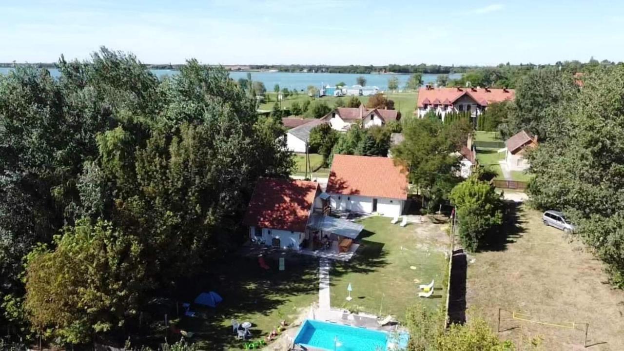 Mirella Rooms Палич Экстерьер фото