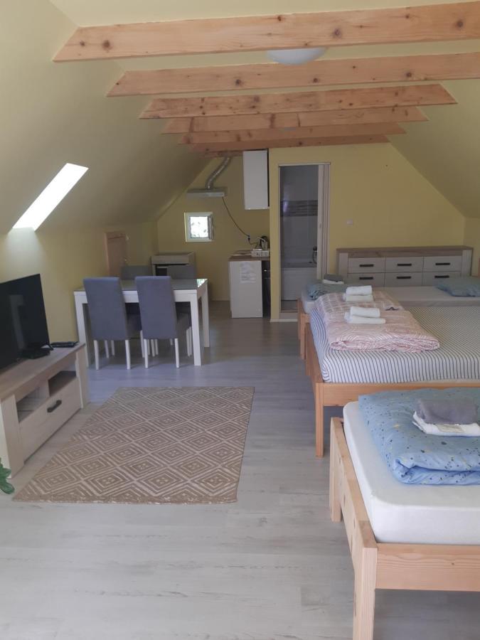 Mirella Rooms Палич Экстерьер фото