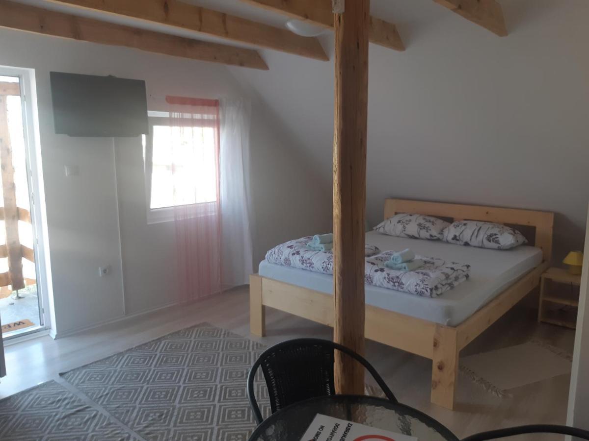 Mirella Rooms Палич Экстерьер фото